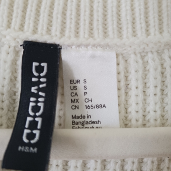 Knit vest - Picture 2 of 3